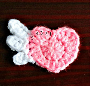 crochet winged heart free pattern